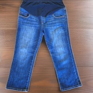 Old Navy Maternity Jean Capris  Size 10 Full Panel